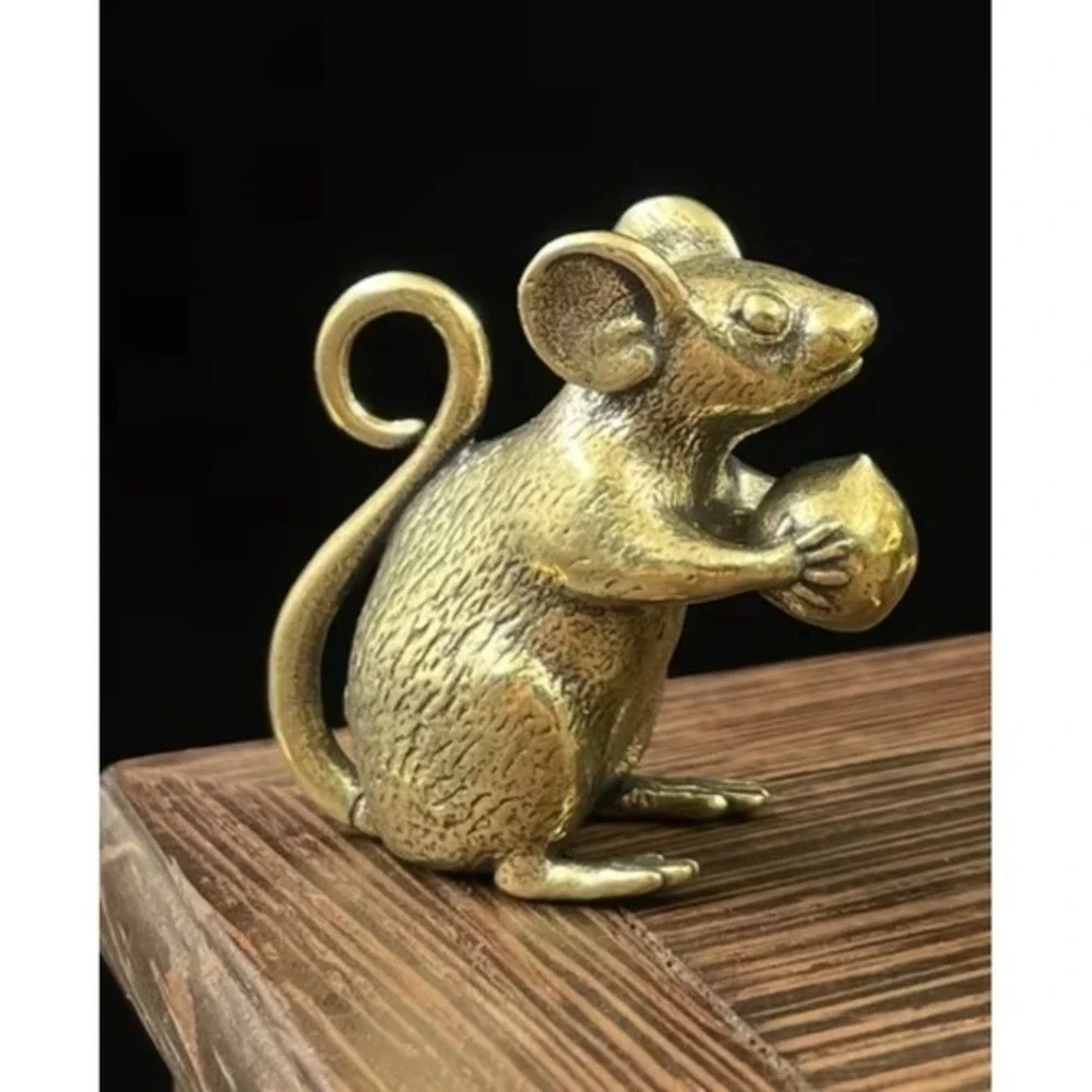 Mouse Brass Mouse Figure Holding Acorn‎ Trinket Charm Sculpture New